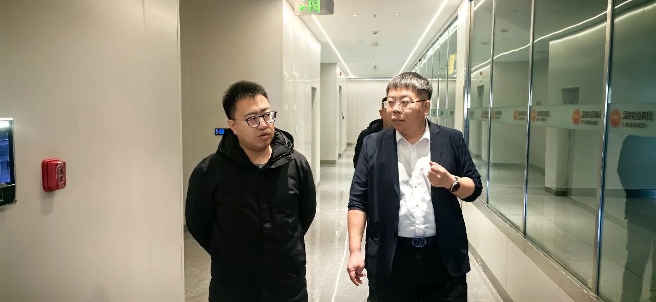 园区安全生产委员会办公室主任带队，进行“四不两直”检查